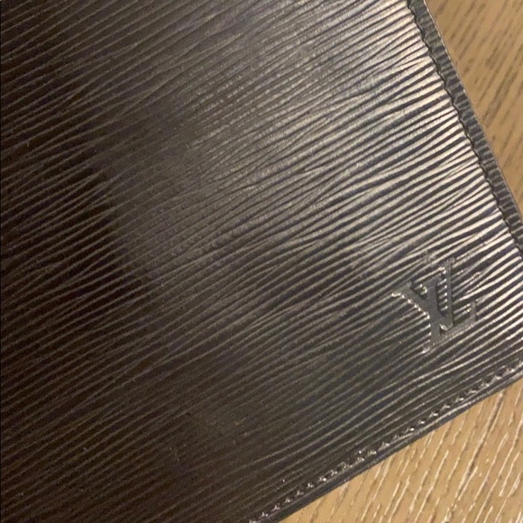 LV Epi Rivera (Gently Used Condition) - Picture 2 of 5